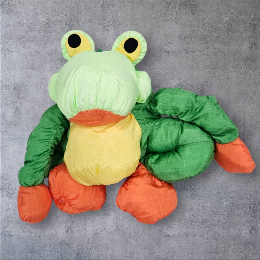 Vintage 1991 Commonwealth Green‎ Orange Yellow Hot Puffs Puffy Nylon Frog Plush